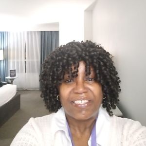 Meet your Posher, Sharon